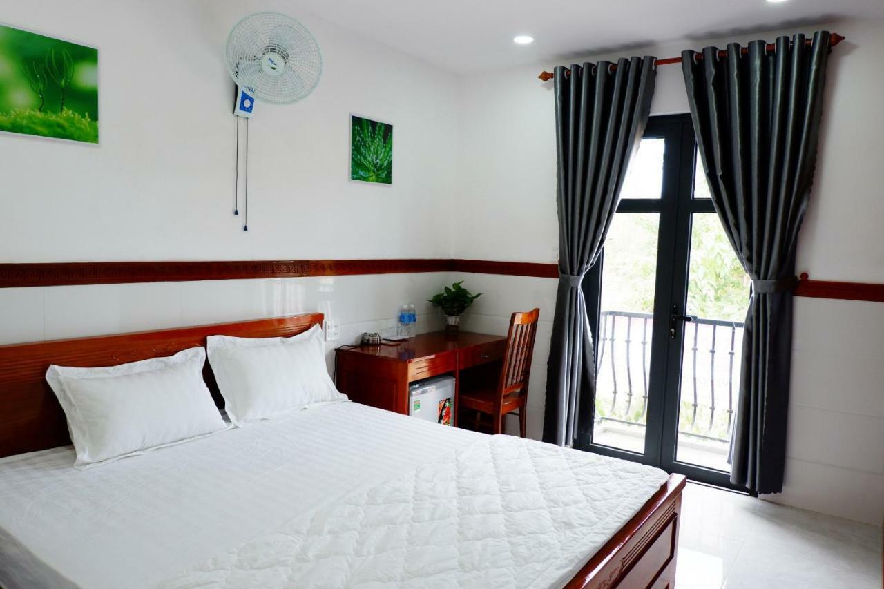Thy Hung Legacy Hotel Tuy Hoa Bagian luar foto