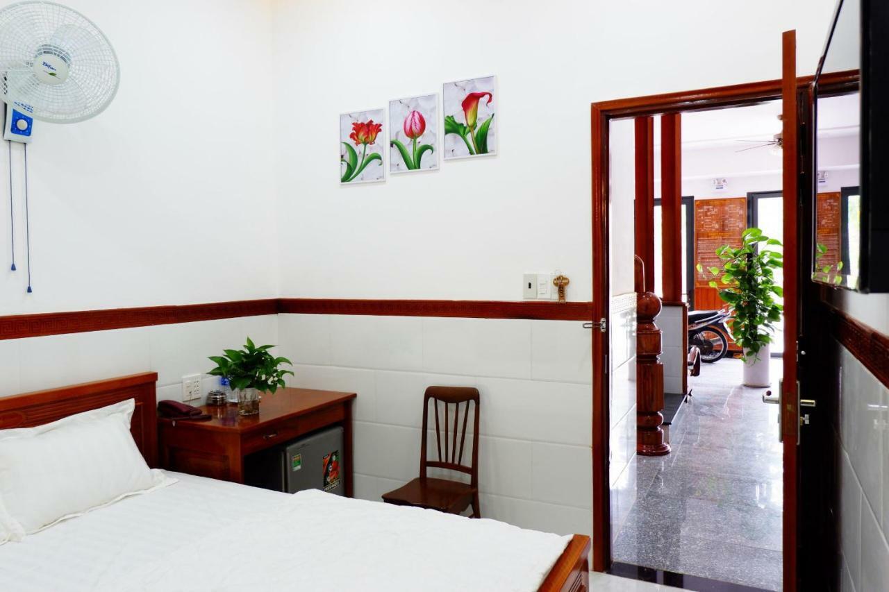 Thy Hung Legacy Hotel Tuy Hoa Bagian luar foto