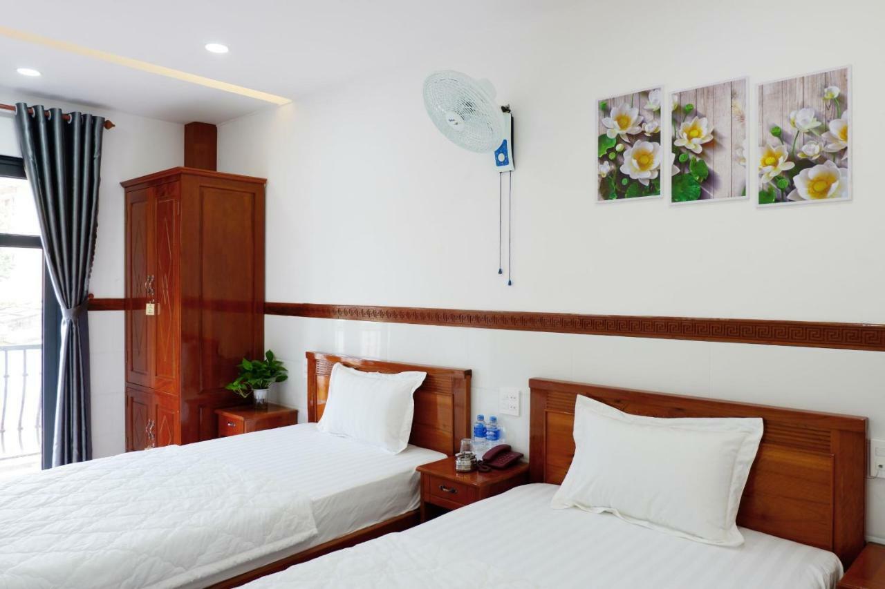 Thy Hung Legacy Hotel Tuy Hoa Bagian luar foto