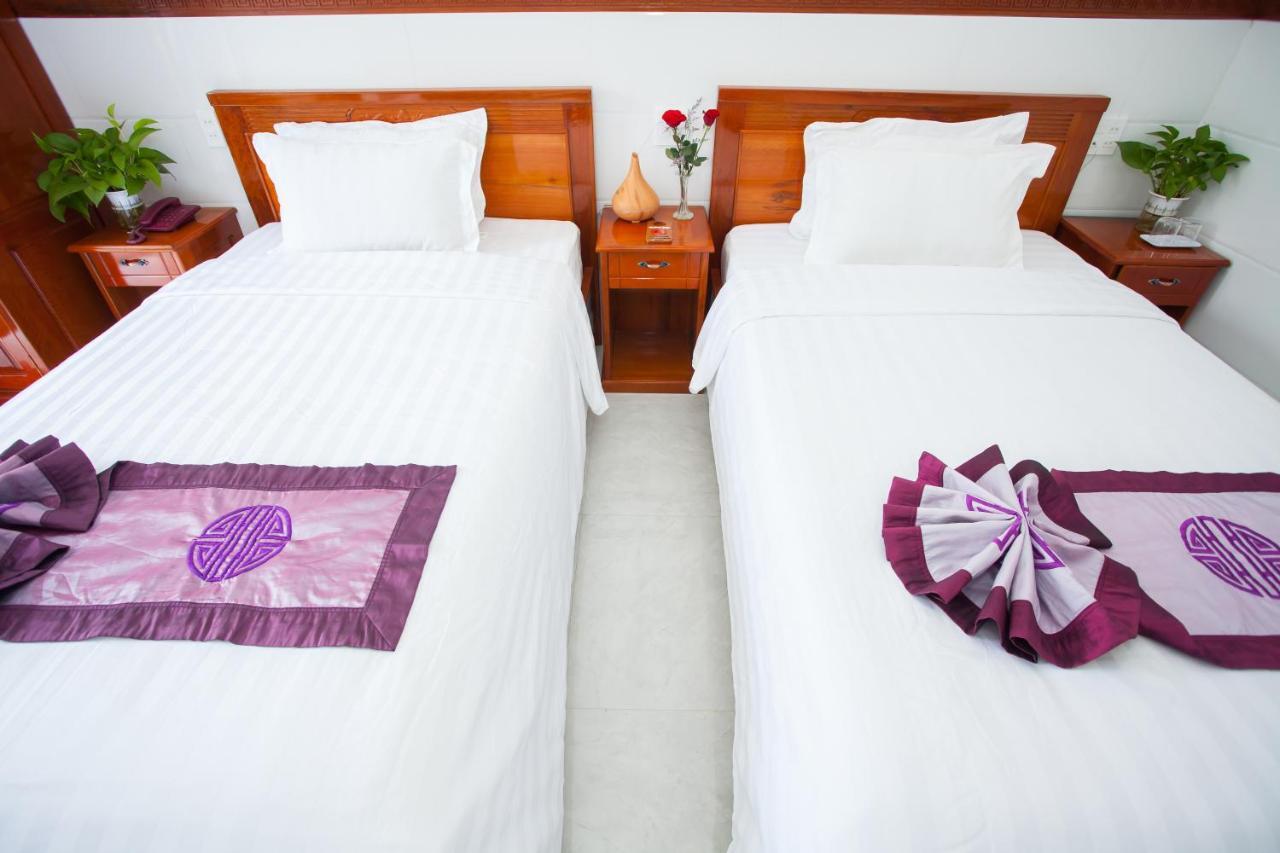 Thy Hung Legacy Hotel Tuy Hoa Bagian luar foto