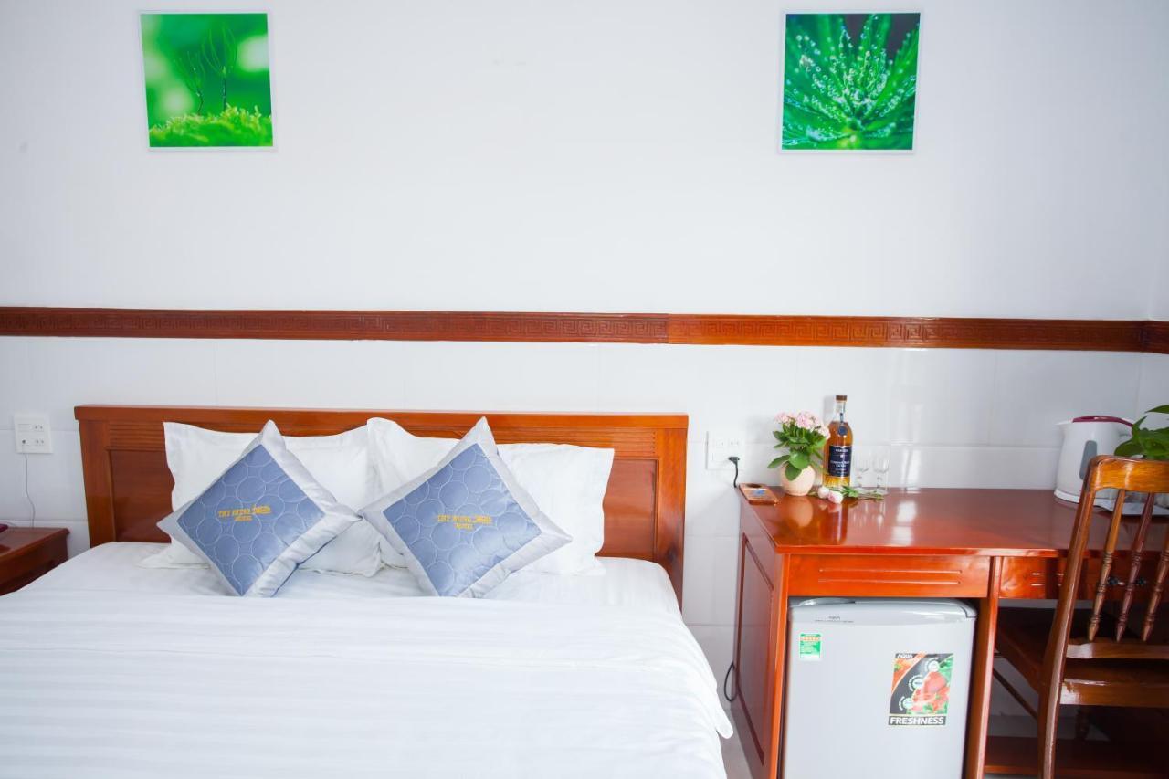 Thy Hung Legacy Hotel Tuy Hoa Bagian luar foto